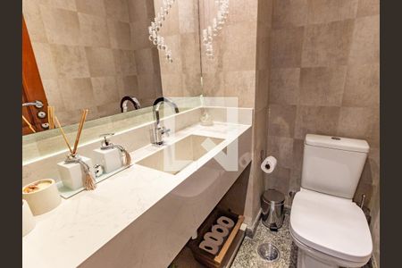 Apartamento à venda com 167m², 3 quartos e 2 vagasLavabo