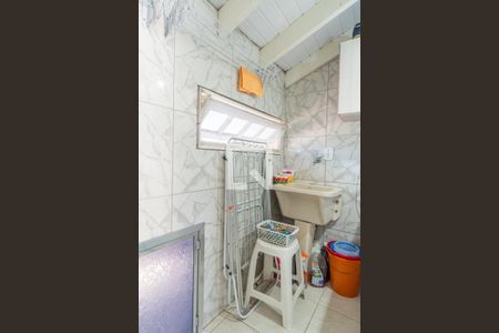 Casa de condomínio à venda com 132m², 2 quartos e 1 vagaÁrea de Serviço