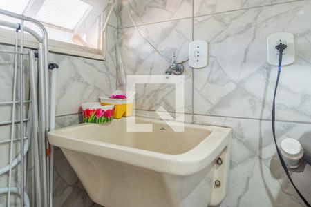 Casa de condomínio à venda com 132m², 2 quartos e 1 vagaÁrea de Serviço