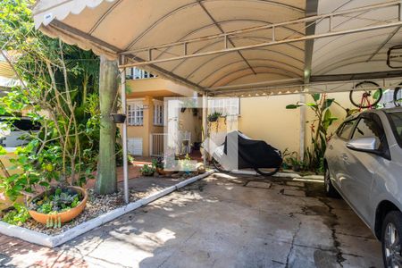 Casa de condomínio à venda com 132m², 2 quartos e 1 vagaGaragem