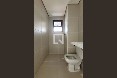 Apartamento à venda com 87m², 2 quartos e 2 vagas Apartamento à venda com 87m², 2 quartos e 2 vagasBanheiro da suíte