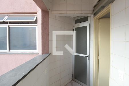 Apartamento para alugar com 79m², 3 quartos e 1 vagaÁrea de Serviço