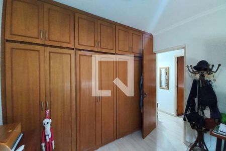 Apartamento à venda com 190m², 4 quartos e 2 vagasQuarto 3 