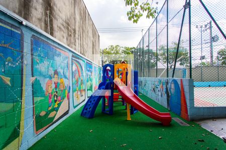 Apartamento à venda com 60m², 3 quartos e 1 vaga Apartamento à venda com 60m², 3 quartos e 1 vagaÁrea comum - Playground