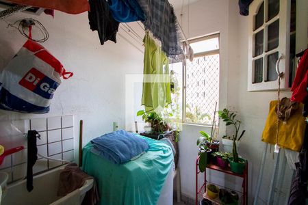 Apartamento à venda com 60m², 3 quartos e 1 vaga Apartamento à venda com 60m², 3 quartos e 1 vagaÁrea de serviço