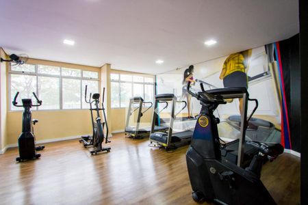 Apartamento à venda com 60m², 3 quartos e 1 vaga Apartamento à venda com 60m², 3 quartos e 1 vagaÁrea comum - Academia