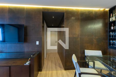 Sala de apartamento para alugar com 2 quartos, 76m² em Vila da Serra, Belo Horizonte