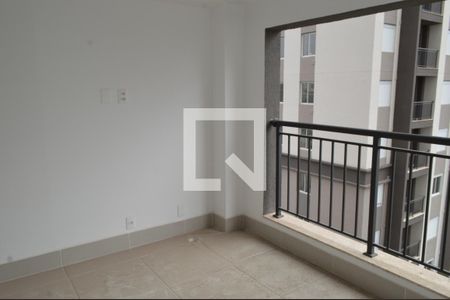 Apartamento à venda com 71m², 2 quartos e 1 vagaVaranda