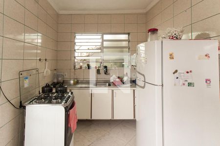 Casa à venda com 94m², 3 quartos e sem vaga Casa à venda com 94m², 3 quartos e sem vagaCozinha