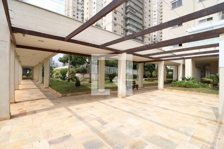 Apartamento à venda com 92m², 2 quartos e 1 vagaÁrea comum