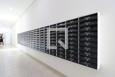 Apartamento à venda com 92m², 2 quartos e 1 vagaÁrea comum