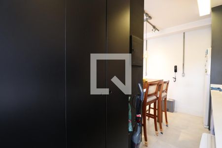 Apartamento à venda com 92m², 2 quartos e 1 vagaCozinha e Área de Serviço