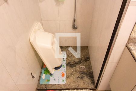 Casa de condomínio à venda com 480m², 3 quartos e 1 vagaBanheiro Quarto 2