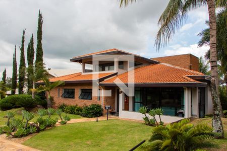 Casa de condomínio à venda com 480m², 3 quartos e 1 vagaFachada