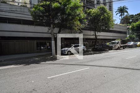 Apartamento à venda com 166m², 4 quartos e 1 vagaEntrada