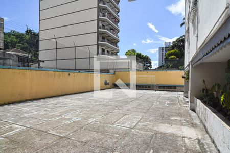 Apartamento à venda com 166m², 4 quartos e 1 vagaÁrea comum