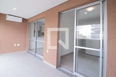 Varanda de apartamento à venda com 1 quarto, 52m² em Campo Belo, São Paulo