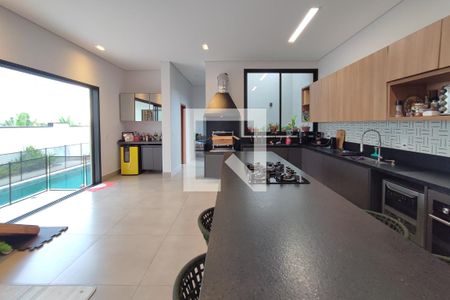 Casa de condomínio à venda com 290m², 3 quartos e 4 vagas Casa de condomínio à venda com 290m², 3 quartos e 4 vagasCozinha