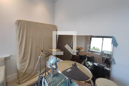 Casa de condomínio à venda com 290m², 3 quartos e 4 vagas Casa de condomínio à venda com 290m², 3 quartos e 4 vagasQuarto 3