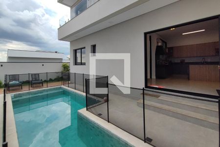 Casa de condomínio à venda com 290m², 3 quartos e 4 vagas Casa de condomínio à venda com 290m², 3 quartos e 4 vagasQuintal - Piscina