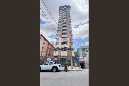 Apartamento à venda com 129m², 2 quartos e 2 vagas Apartamento à venda com 129m², 2 quartos e 2 vagasFachada