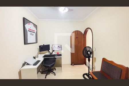 Apartamento à venda com 129m², 2 quartos e 2 vagas Apartamento à venda com 129m², 2 quartos e 2 vagasQuarto