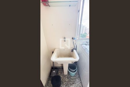 Apartamento à venda com 129m², 2 quartos e 2 vagas Apartamento à venda com 129m², 2 quartos e 2 vagasÁrea de Serviço