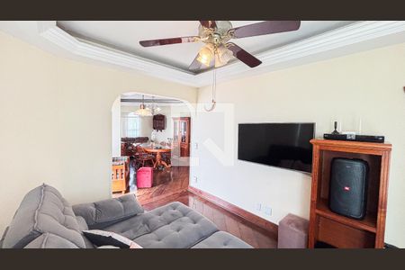 Apartamento à venda com 129m², 2 quartos e 2 vagas Apartamento à venda com 129m², 2 quartos e 2 vagasSala Tv