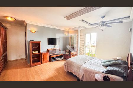 Apartamento à venda com 129m², 2 quartos e 2 vagas Apartamento à venda com 129m², 2 quartos e 2 vagasSuíte