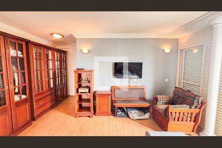 Apartamento à venda com 129m², 2 quartos e 2 vagas Apartamento à venda com 129m², 2 quartos e 2 vagasSuíte