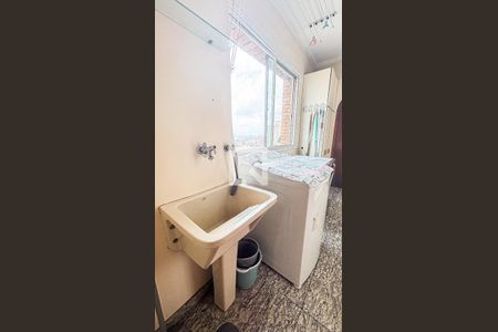 Apartamento à venda com 129m², 2 quartos e 2 vagas Apartamento à venda com 129m², 2 quartos e 2 vagasÁrea de Serviço