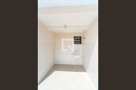 Casa de condomínio à venda com 103m², 2 quartos e 1 vagaÁrea de Serviço