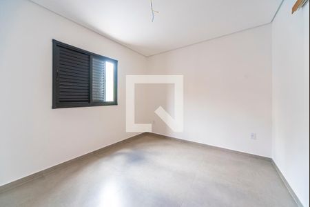 Casa de condomínio à venda com 103m², 2 quartos e 1 vagaQuarto 2