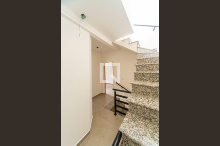 Casa de condomínio à venda com 103m², 2 quartos e 1 vagaHall da Escada