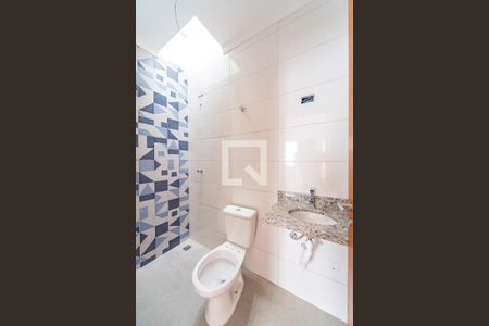 Casa de condomínio à venda com 89m², 2 quartos e 1 vagaBanheiro do Quarto 1