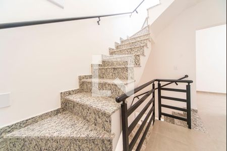 Casa de condomínio à venda com 89m², 2 quartos e 1 vaga Casa de condomínio à venda com 89m², 2 quartos e 1 vagaHall da Escada