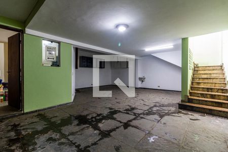 Casa à venda com 200m², 3 quartos e 4 vagas Casa à venda com 200m², 3 quartos e 4 vagasGaragem