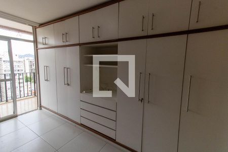 Apartamento à venda com 100m², 3 quartos e 1 vaga Apartamento à venda com 100m², 3 quartos e 1 vagaSuíte
