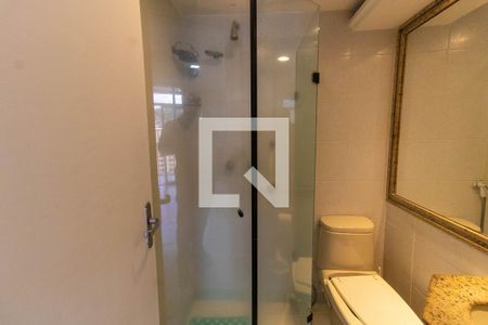 Apartamento à venda com 100m², 3 quartos e 1 vaga Apartamento à venda com 100m², 3 quartos e 1 vagaBanheiro da Suíte