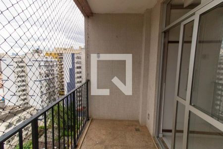 Apartamento à venda com 100m², 3 quartos e 1 vaga Apartamento à venda com 100m², 3 quartos e 1 vagaVaranda da Suíte