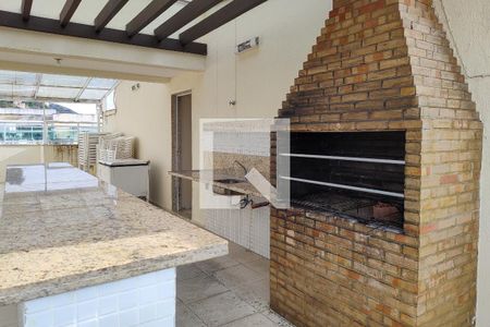 Apartamento à venda com 65m², 2 quartos e 1 vaga Apartamento à venda com 65m², 2 quartos e 1 vagaÁrea comum - Churrasqueira