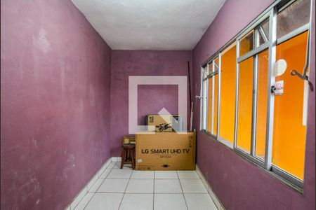 Casa à venda com 165m², 3 quartos e 2 vagasQuarto de Serviço