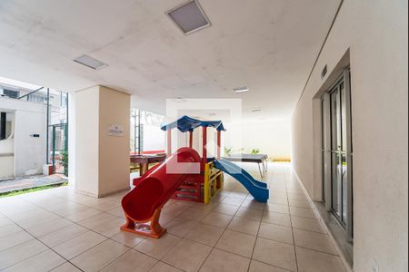 Apartamento à venda com 53m², 2 quartos e 1 vaga Apartamento à venda com 53m², 2 quartos e 1 vagaÁrea comum - Playground