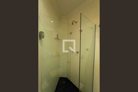 Apartamento à venda com 246m², 3 quartos e 4 vagas Apartamento à venda com 246m², 3 quartos e 4 vagasBanheiro da Suíte 2