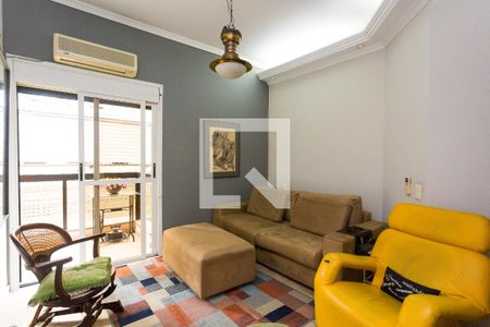 Apartamento à venda com 246m², 3 quartos e 4 vagas Apartamento à venda com 246m², 3 quartos e 4 vagasSala de TV