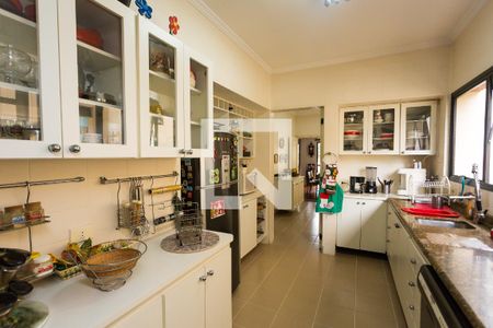 Apartamento à venda com 246m², 3 quartos e 4 vagas Apartamento à venda com 246m², 3 quartos e 4 vagasCozinha