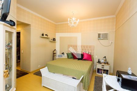 Apartamento à venda com 246m², 3 quartos e 4 vagas Apartamento à venda com 246m², 3 quartos e 4 vagassuíte 3