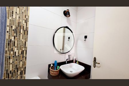 Apartamento à venda com 137m², 3 quartos e 1 vaga Apartamento à venda com 137m², 3 quartos e 1 vagaBanheiro