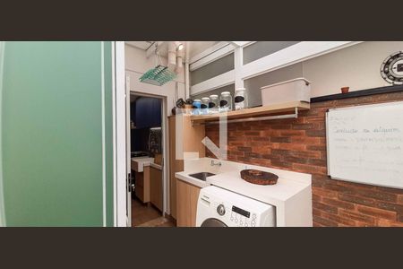 Apartamento à venda com 120m², 2 quartos e 1 vagaÁrea de Serviço