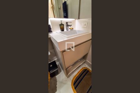 Apartamento à venda com 120m², 2 quartos e 1 vagaBanheiro da Suíte